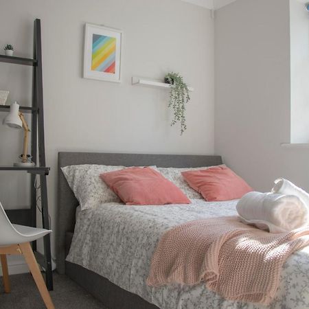 Lovely 3-Bedroom Apartment In Colchester Luaran gambar