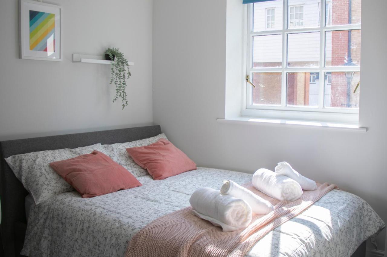 Lovely 3-Bedroom Apartment In Colchester Luaran gambar