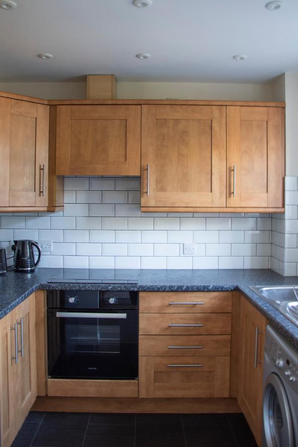 Lovely 3-Bedroom Apartment In Colchester Luaran gambar